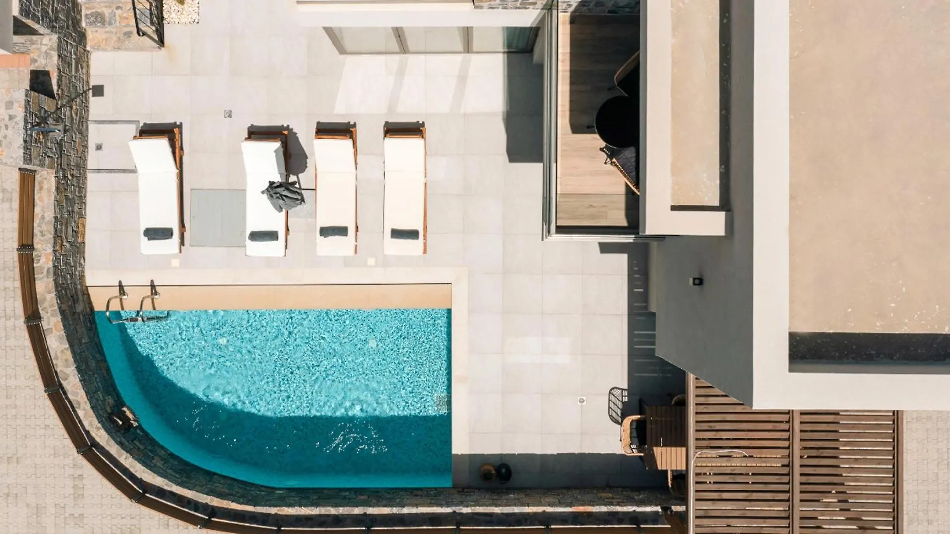 Stefi Villas Anopolis