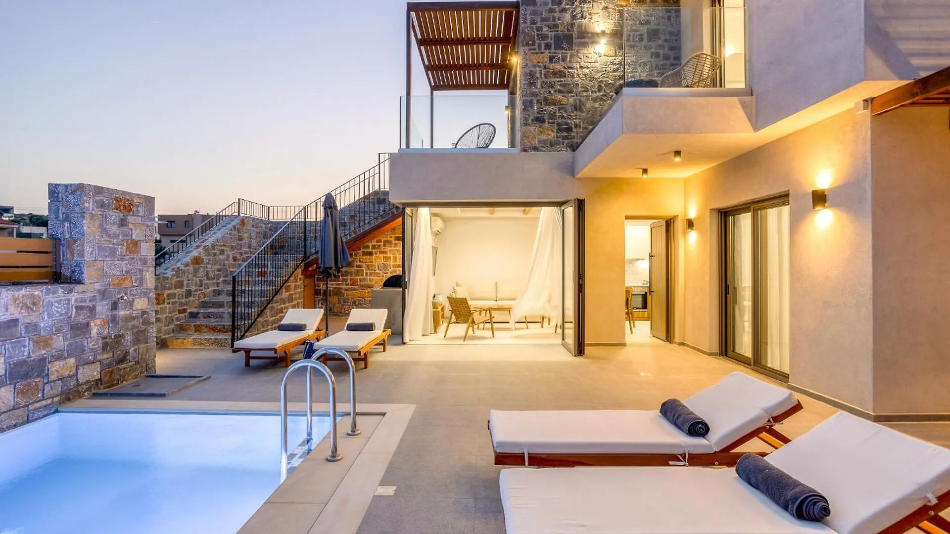 Stefi Villas Anopolis